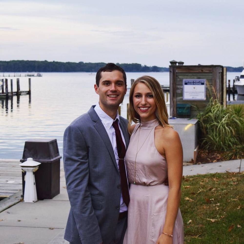 Meet your Posher, Elise